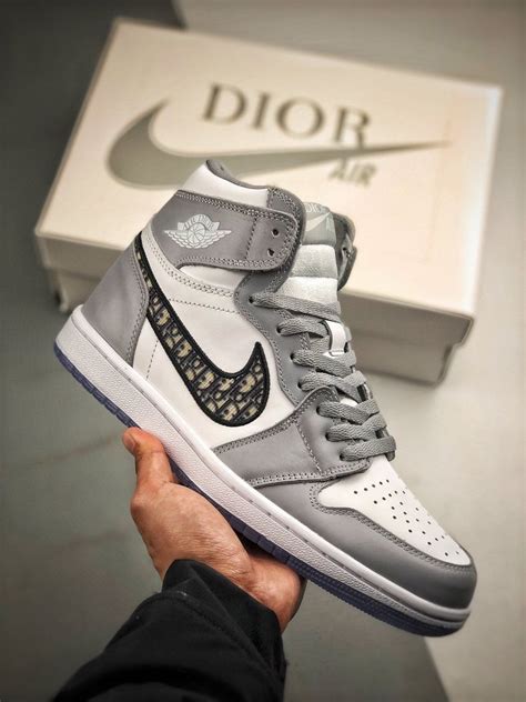 air jordan dior precio|jordan x dior shoes.